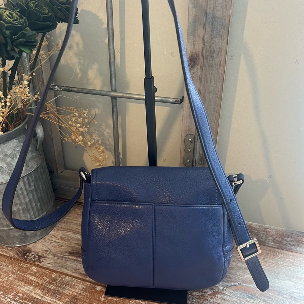 Coach Pebbled Leather Crossbody Bag in Navy with Teal Tag - Picture 6 of 10